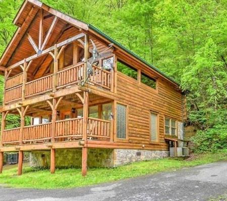 Smokey Max Cabin Pigeon Forge Exterior foto